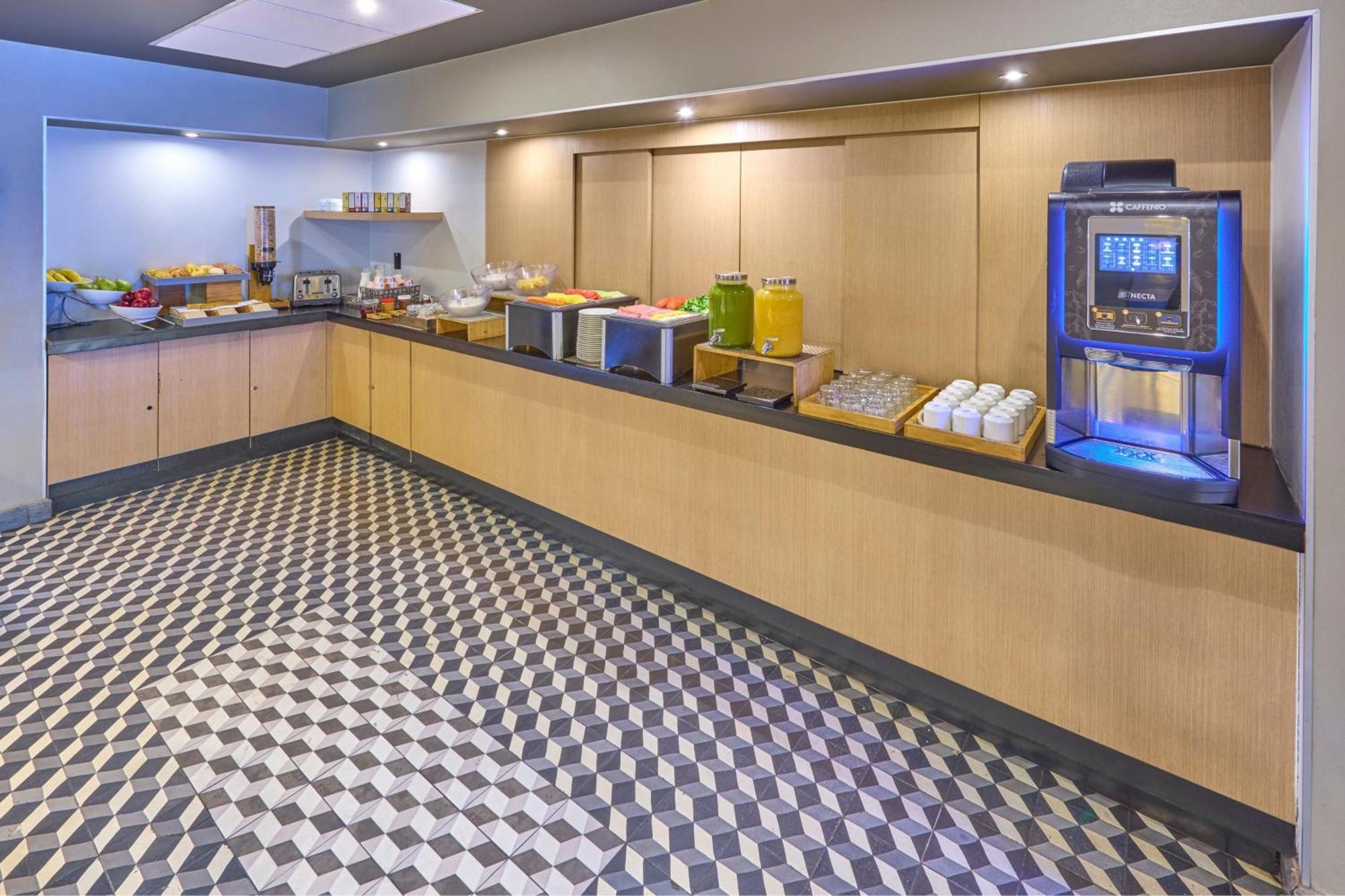 City Express Plus By Marriott Ciudad De Mexico Periferico Sur Tlalpan Exterior photo