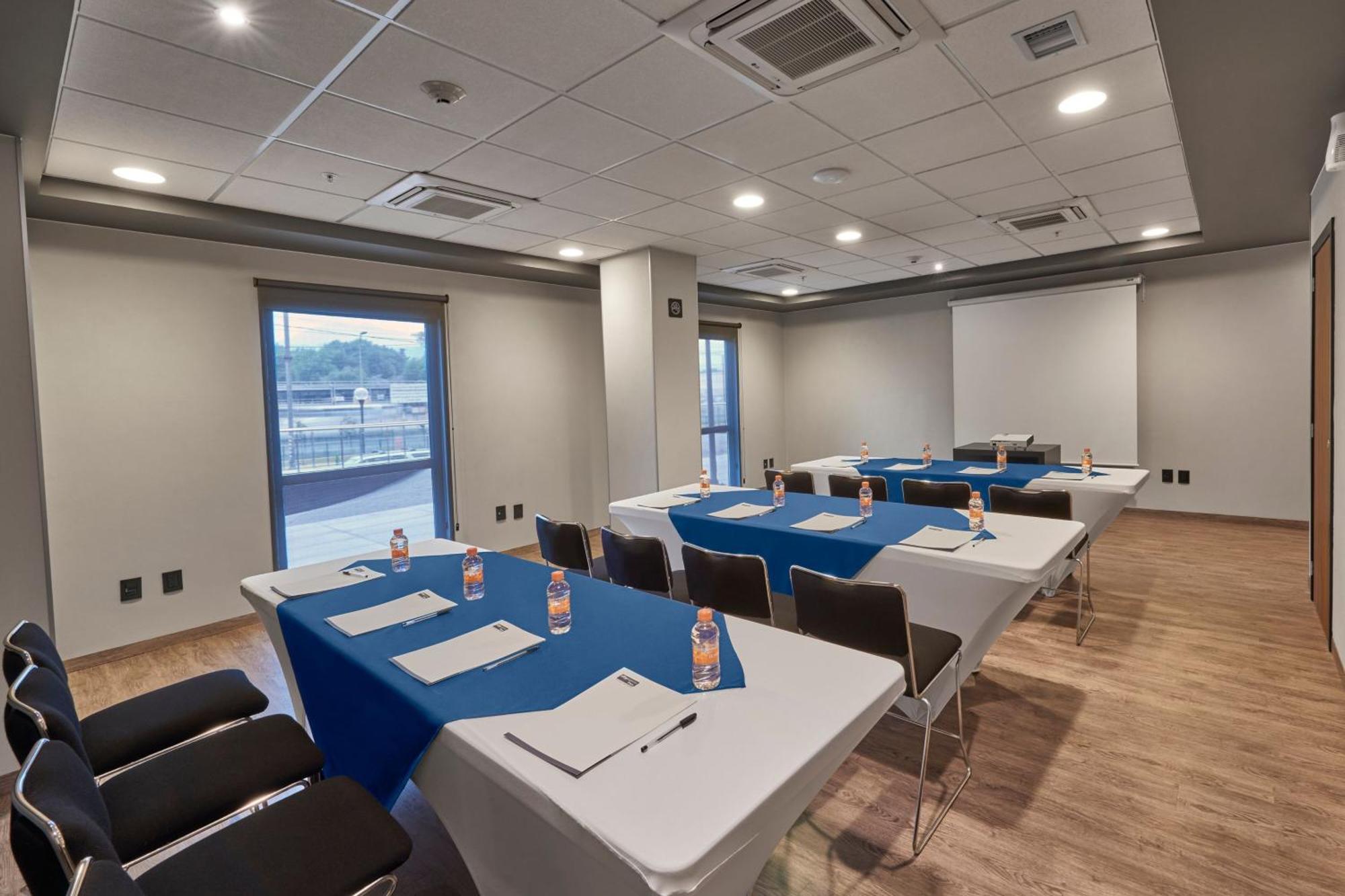 City Express Plus By Marriott Ciudad De Mexico Periferico Sur Tlalpan Exterior photo